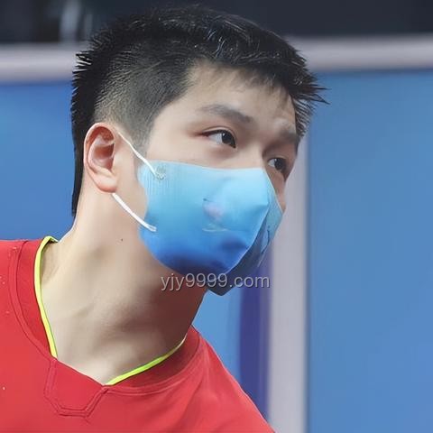 奥运乒乓球决赛：莫雷加德干爽与樊振东大汗满身之谜